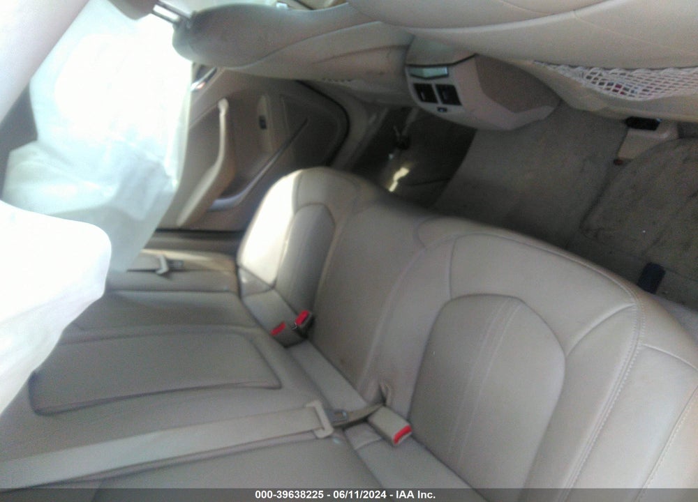 2010 CADILLAC CTS LUXURY VIN: 1G6DE5EG5A0107412