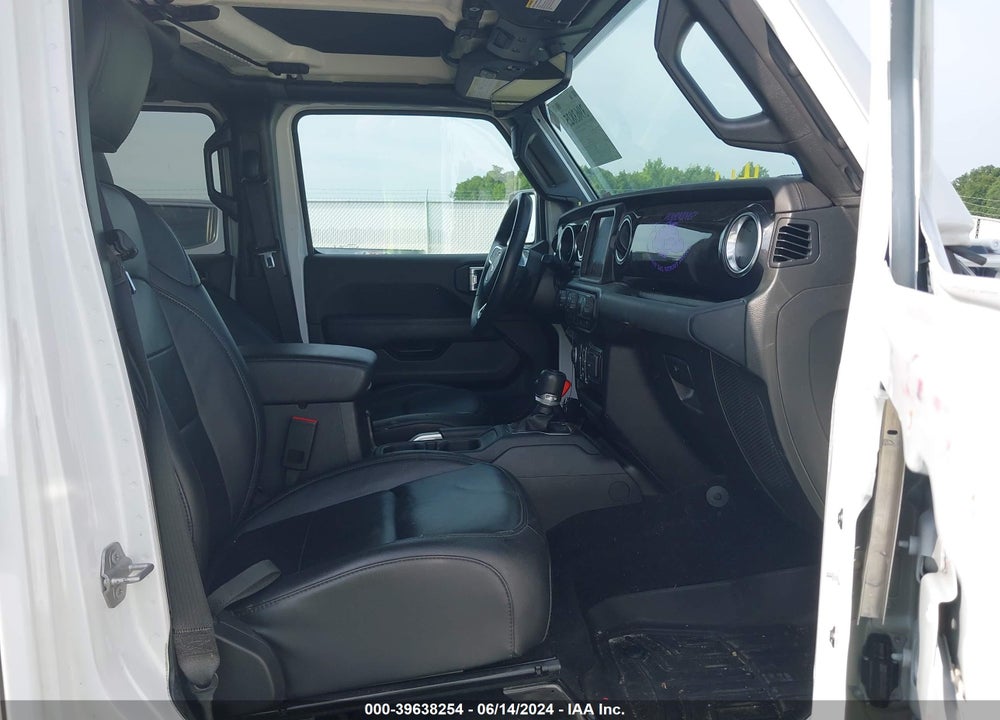 2021 JEEP WRANGLER UNLIMITED SAHARA ALTITUDE 4X4 VIN: 1C4HJXEN1MW848484