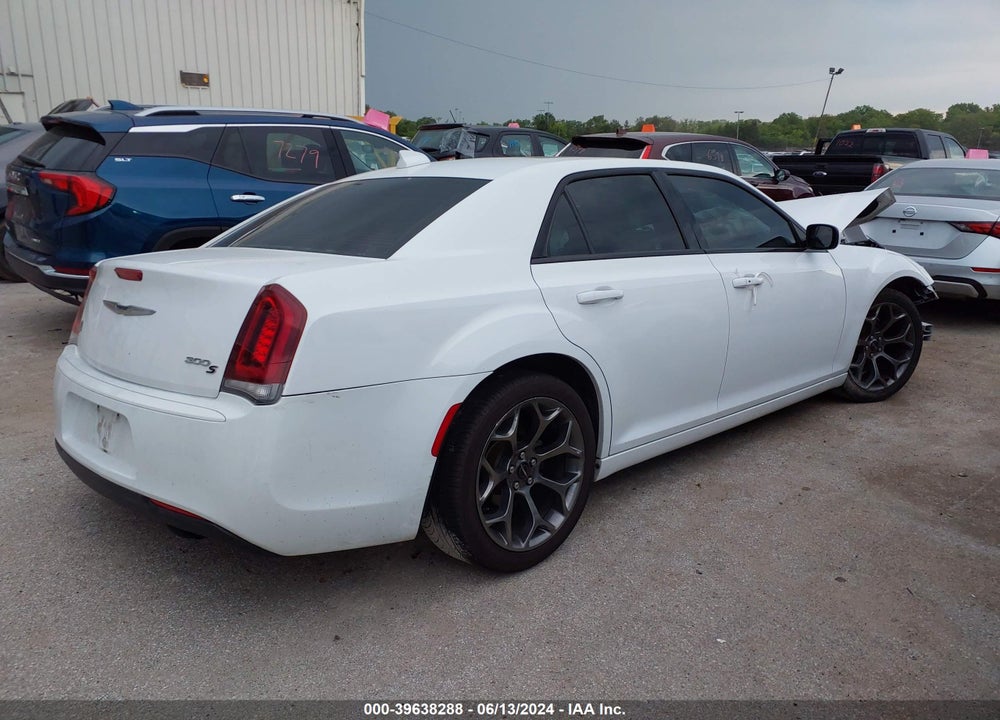 2016 CHRYSLER 300 300S VIN: 2C3CCABG3GH320945