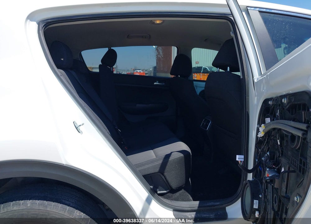 2022 KIA SPORTAGE LX VIN: KNDPMCACXN7982910