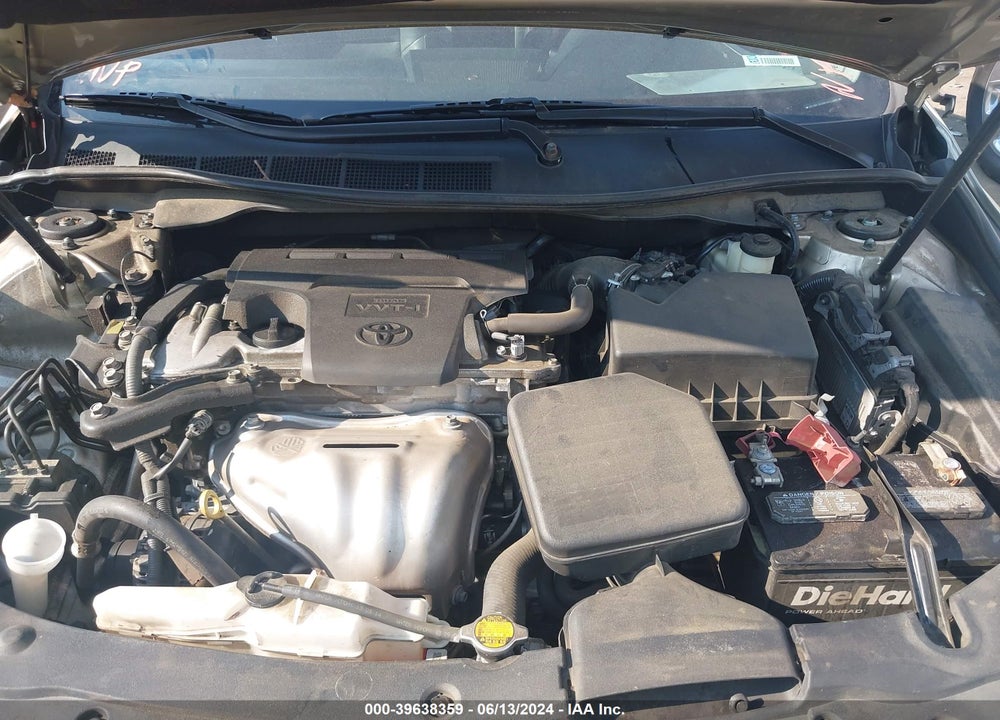2015 TOYOTA CAMRY SE VIN: 4T1BF1FK9FU053685