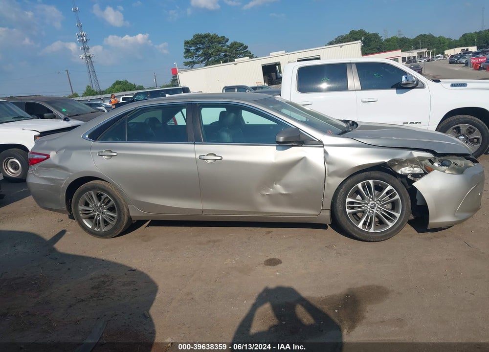 2015 TOYOTA CAMRY SE VIN: 4T1BF1FK9FU053685