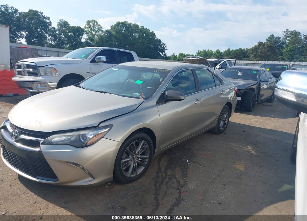 2015 TOYOTA CAMRY SE VIN: 4T1BF1FK9FU053685