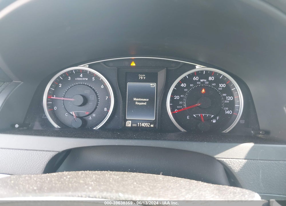 2015 TOYOTA CAMRY SE VIN: 4T1BF1FK9FU053685