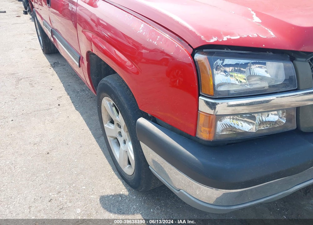 2004 CHEVROLET SILVERADO 1500 LS VIN: 2GCEC19V241148257