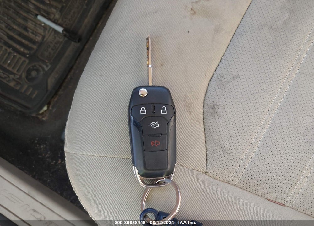 2015 FORD FUSION SE VIN: 3FA6P0H79FR216113