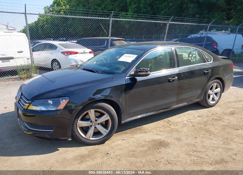 2012 VOLKSWAGEN PASSAT 2.5L SE VIN: 1VWBP7A30CC068921