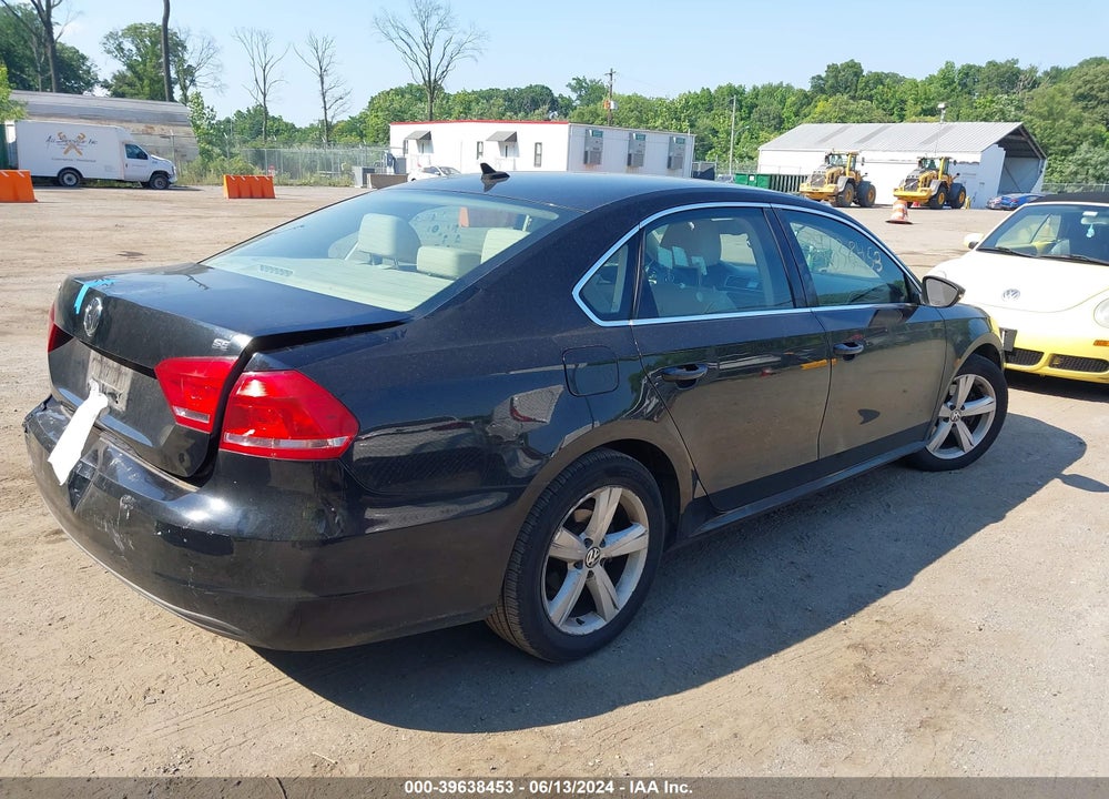 2012 VOLKSWAGEN PASSAT 2.5L SE VIN: 1VWBP7A30CC068921