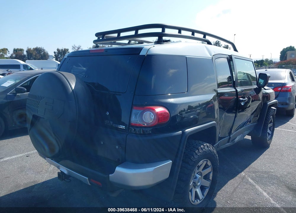2014 TOYOTA FJ CRUISER VIN: JTEBU4BF4EK205740