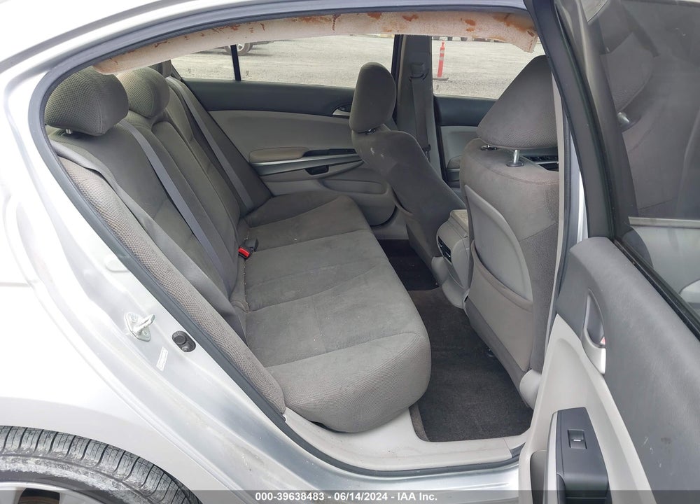 2010 HONDA ACCORD 2.4 EX VIN: 1HGCP2F74AA179956