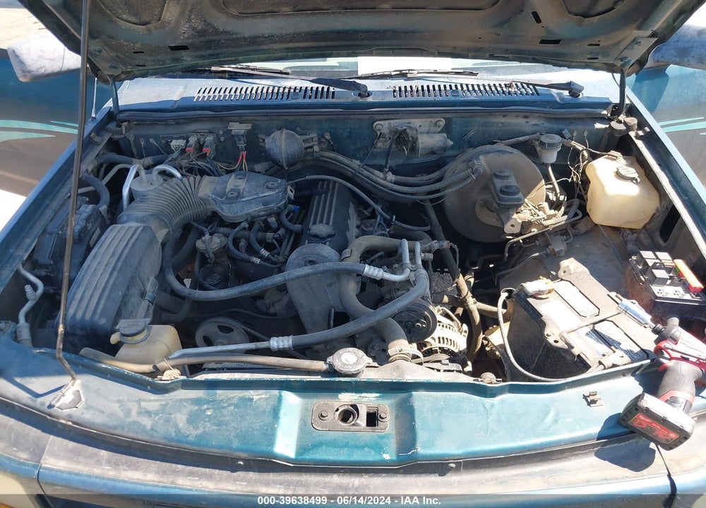 1995 DODGE DAKOTA VIN: 1B7FL26G6SW908986