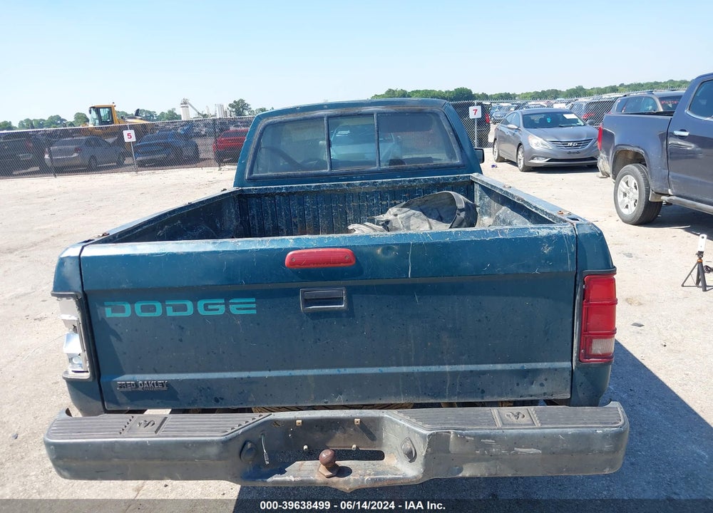 1995 DODGE DAKOTA VIN: 1B7FL26G6SW908986