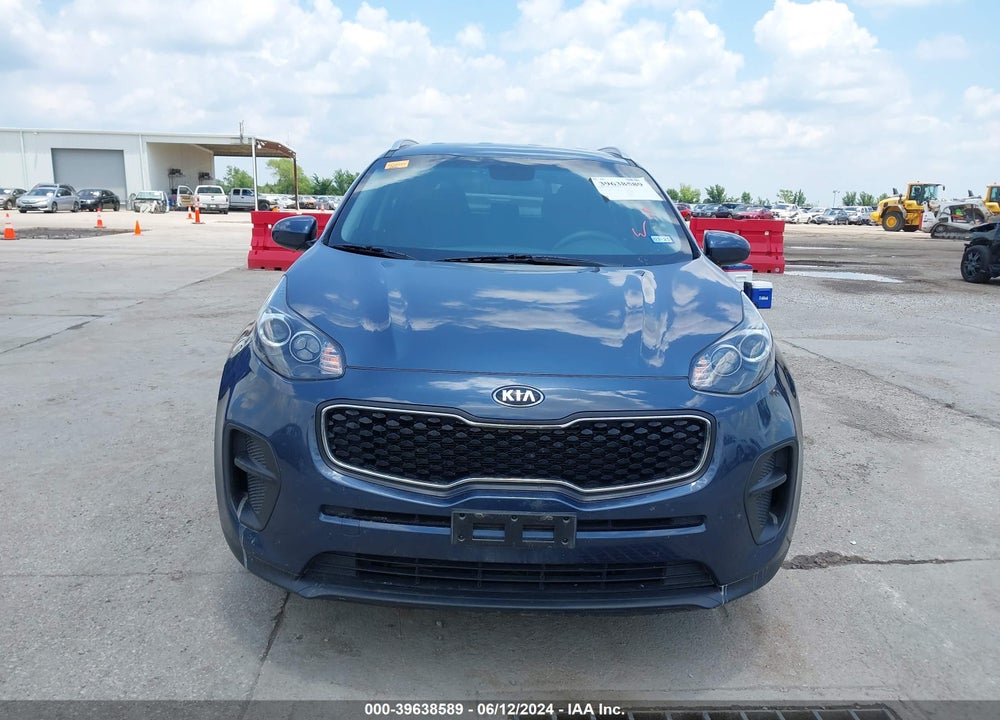 2018 KIA SPORTAGE LX VIN: KNDPM3AC2J7413270