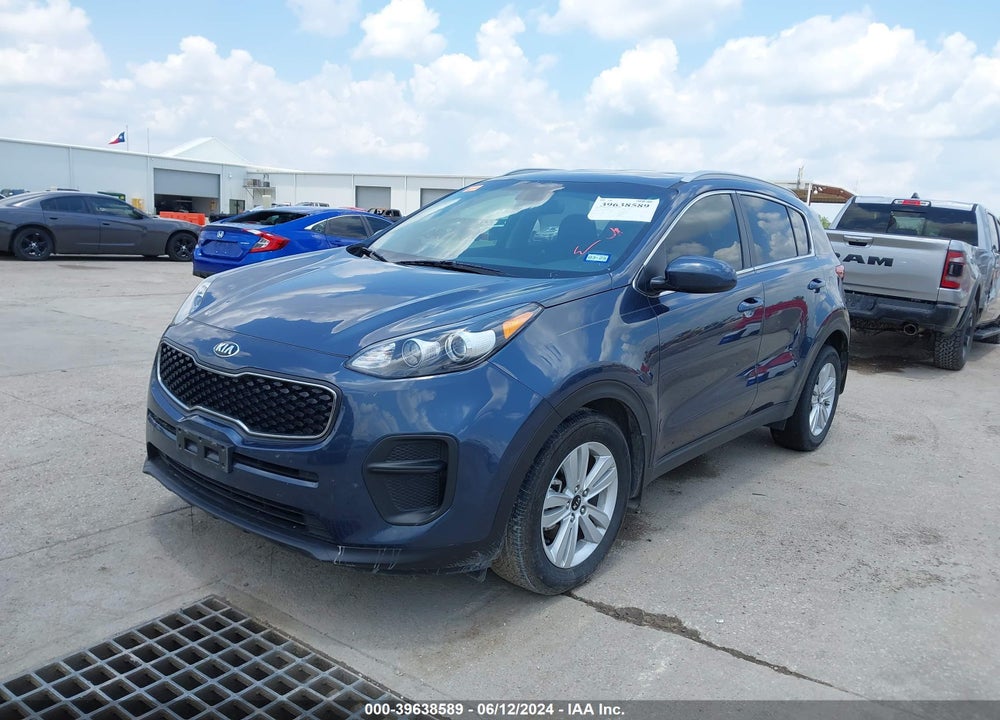 2018 KIA SPORTAGE LX VIN: KNDPM3AC2J7413270