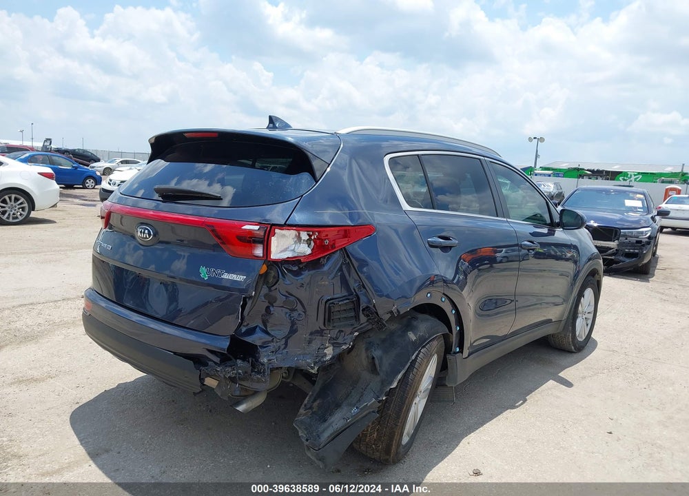 2018 KIA SPORTAGE LX VIN: KNDPM3AC2J7413270