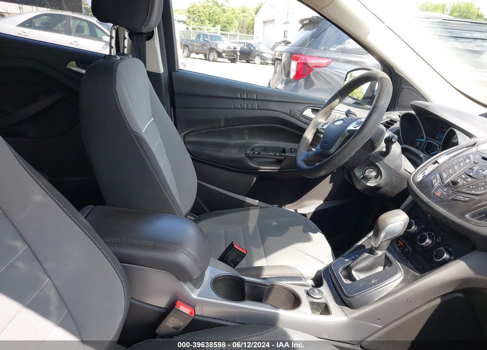 2016 FORD ESCAPE SE VIN: 1FMCU9G91GUC06095
