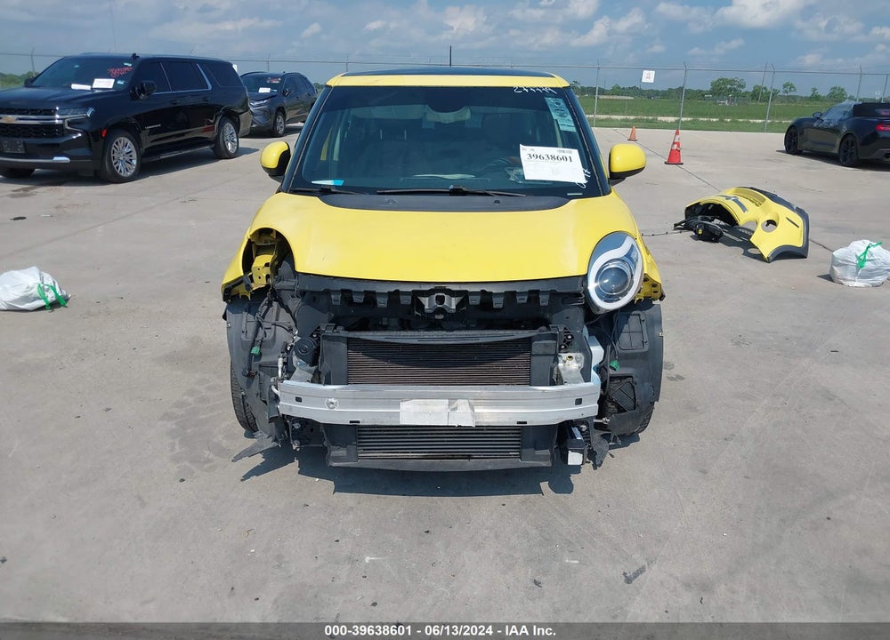 2014 FIAT 500L TREKKING VIN: ZFBCFADH8EZ010797