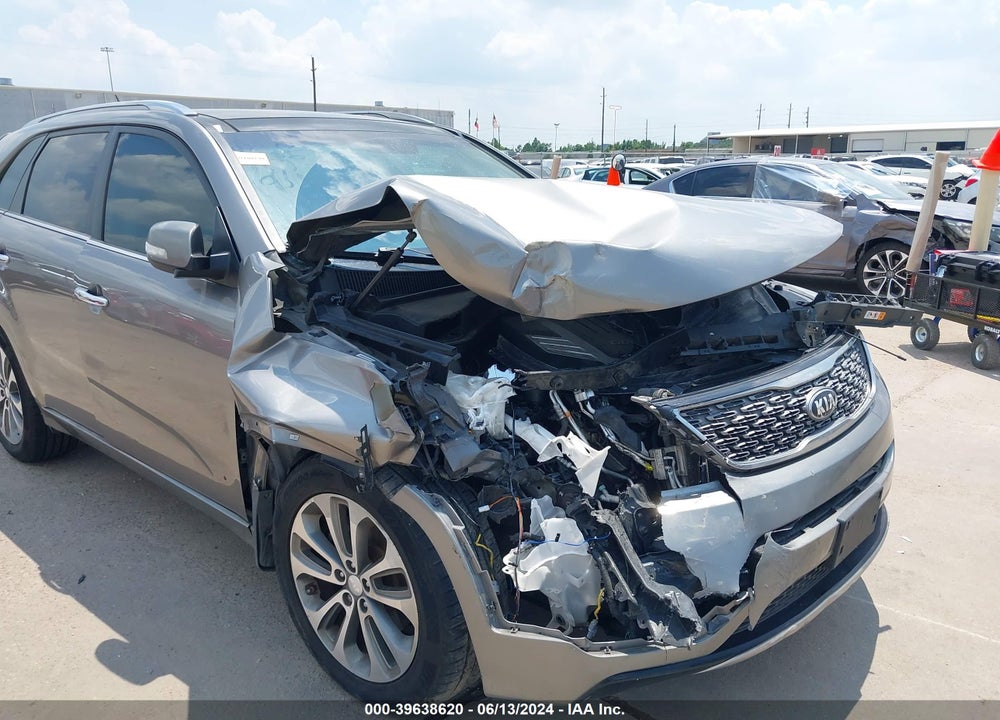 2015 KIA SORENTO SX V6 VIN: 5XYKW4A75FG565423