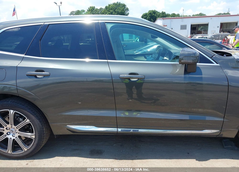 2018 VOLVO XC60 T6 INSCRIPTION VIN: LYVA22RL5JB122347