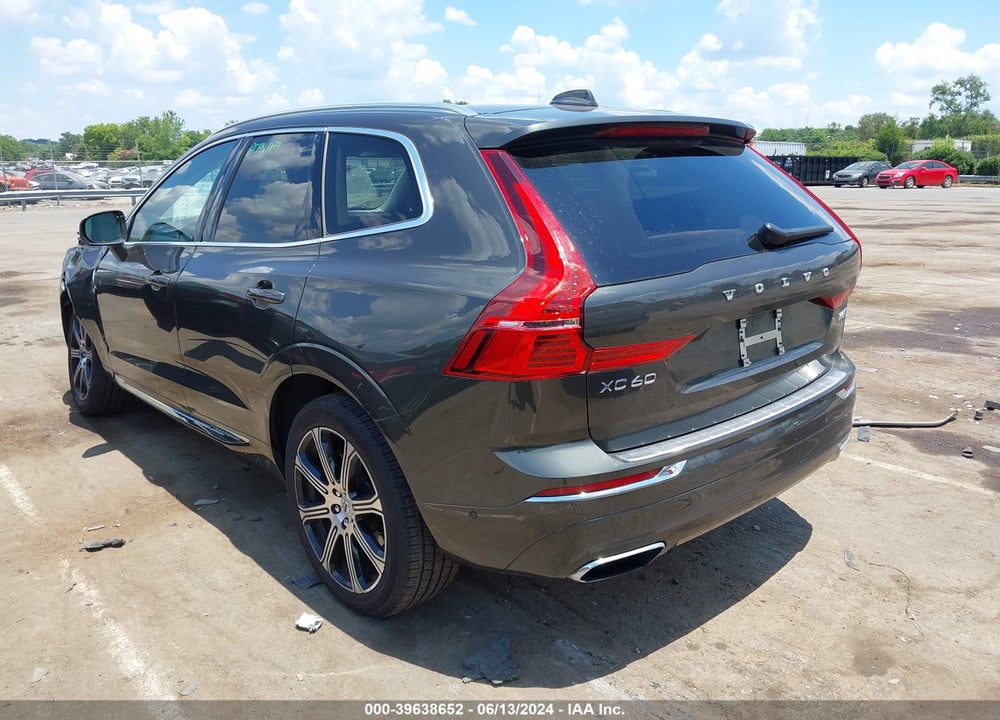 2018 VOLVO XC60 T6 INSCRIPTION VIN: LYVA22RL5JB122347