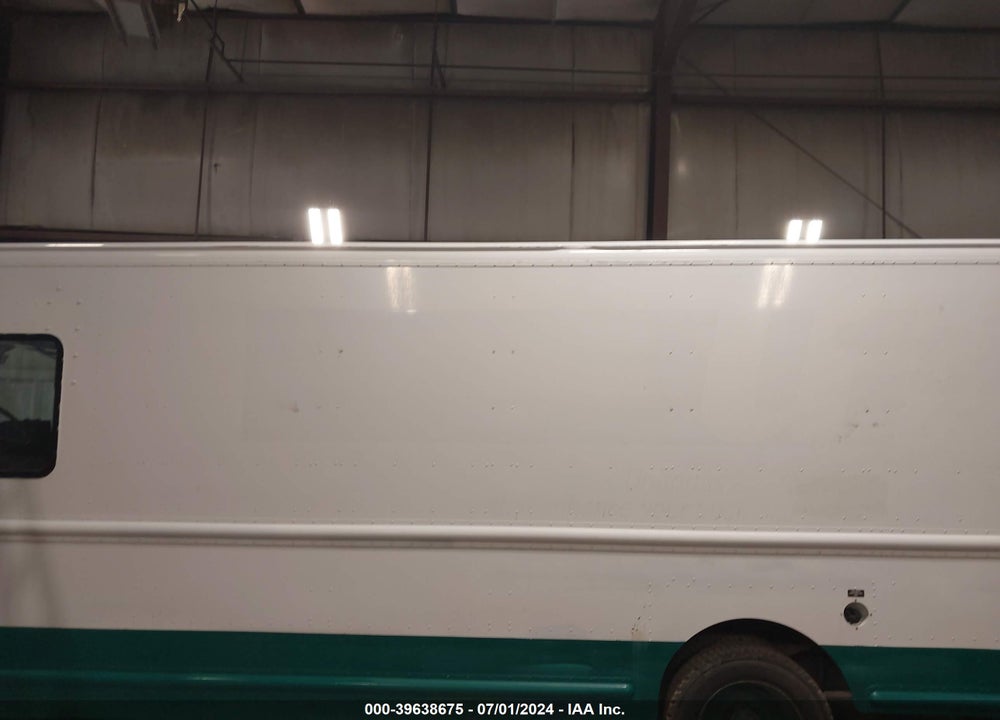 2014 FREIGHTLINER CHASSIS M LINE WALK-IN VAN VIN: 4UZAC2DV5ECFV1994