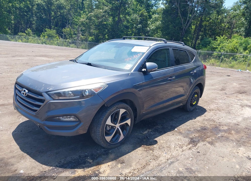 2016 HYUNDAI TUCSON SPORT VIN: KM8J33A22GU178021