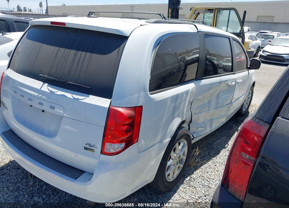 2016 DODGE GRAND CARAVAN VIN: 2C4RDGEG2GR329292