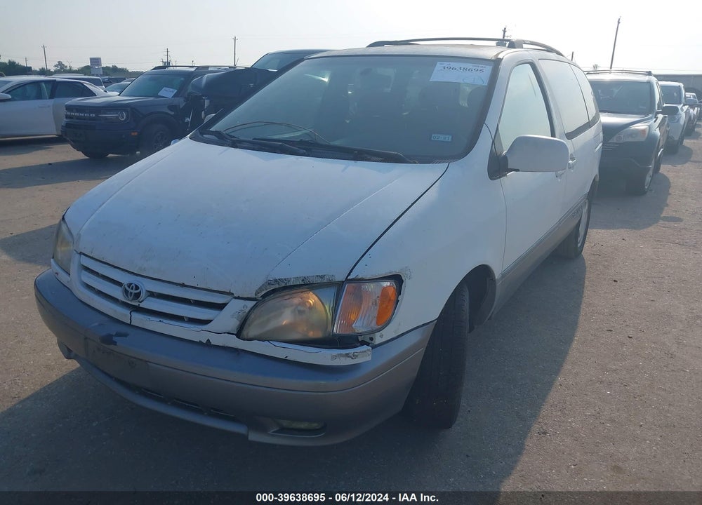 2001 TOYOTA SIENNA XLE VIN: 4T3ZF13C21U392915