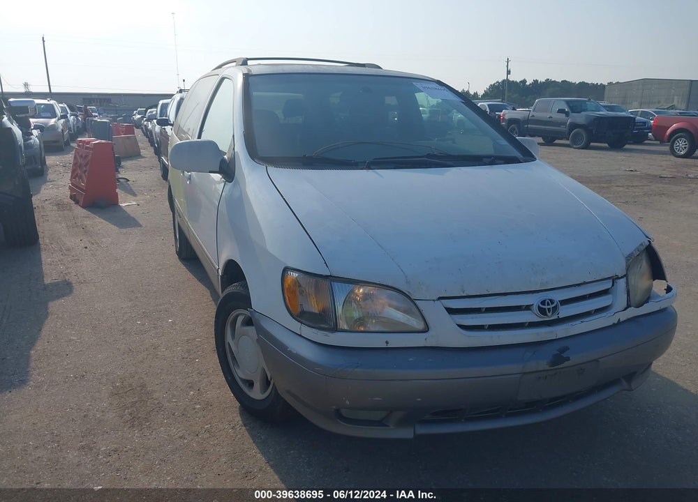 2001 TOYOTA SIENNA XLE VIN: 4T3ZF13C21U392915