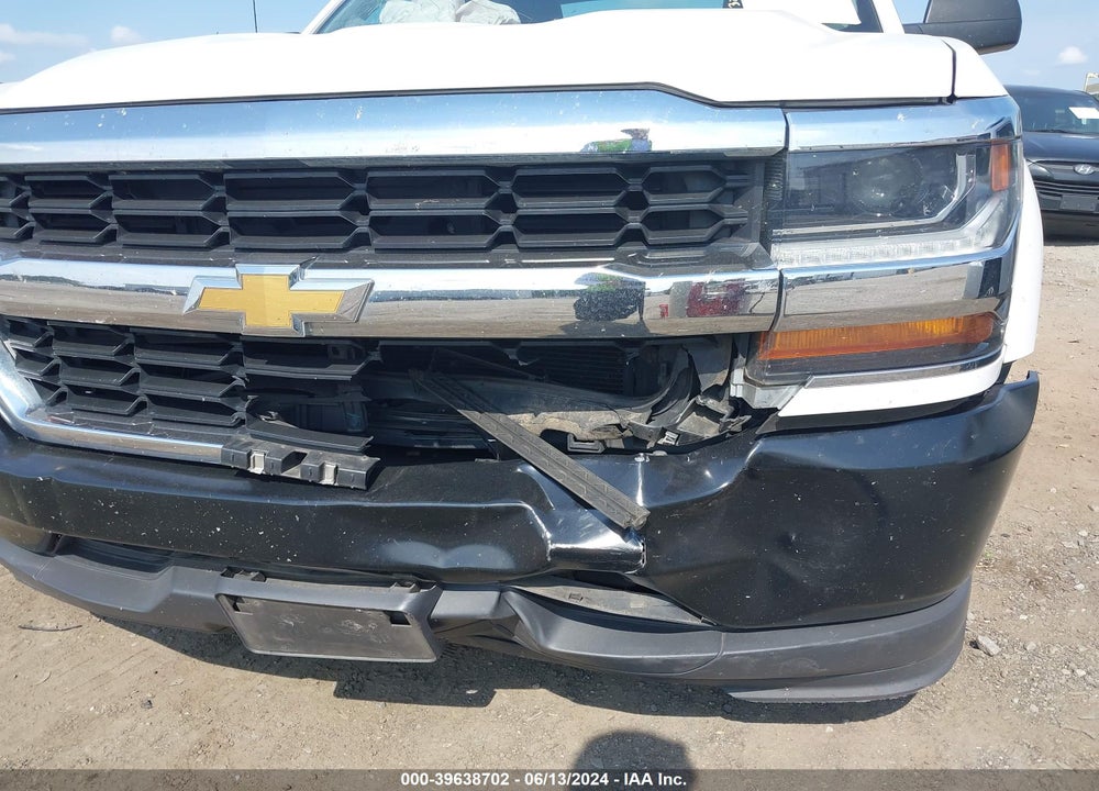 2018 CHEVROLET SILVERADO 1500 VIN: 1GCRCNEHXJZ183544