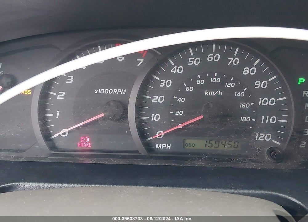 2005 TOYOTA TUNDRA SR5 V8 VIN: 5TBDT44145S471441