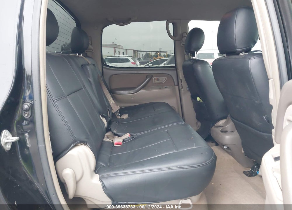 2005 TOYOTA TUNDRA SR5 V8 VIN: 5TBDT44145S471441