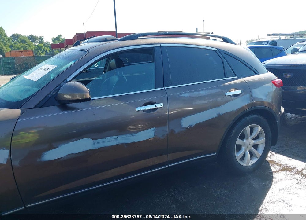 2005 INFINITI FX35 VIN: JNRAS08U15X101648