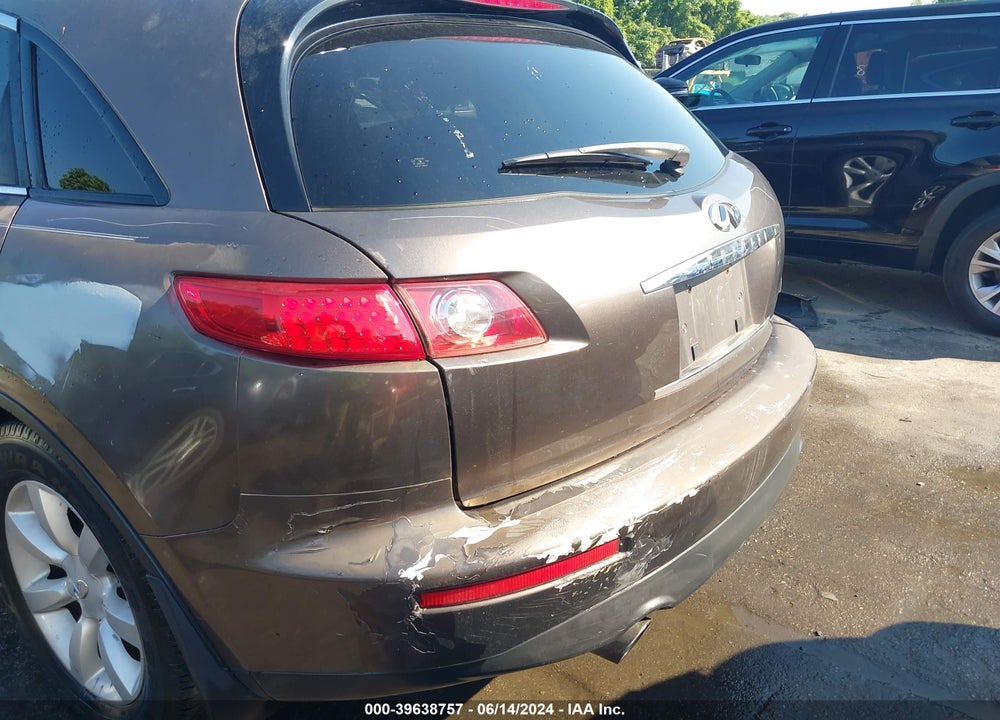2005 INFINITI FX35 VIN: JNRAS08U15X101648