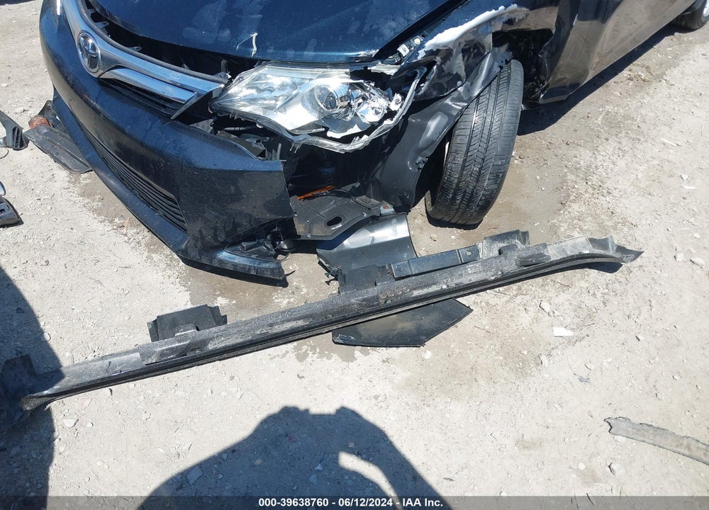2012 TOYOTA CAMRY XLE VIN: 4T4BF1FKXCR247966