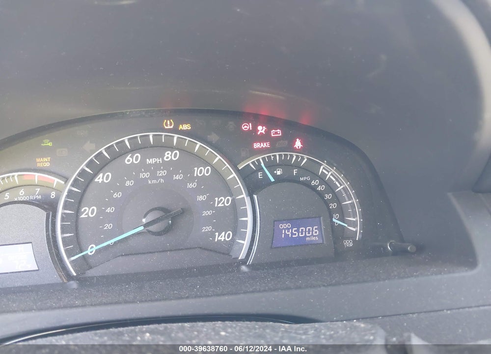 2012 TOYOTA CAMRY XLE VIN: 4T4BF1FKXCR247966