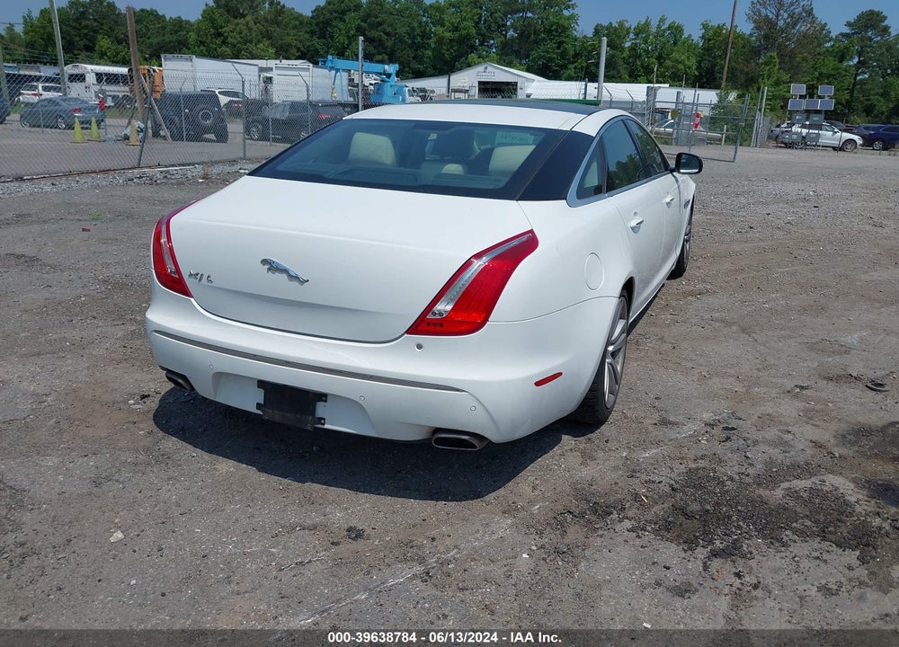 2012 JAGUAR XJ XJL PORTFOLIO VIN: SAJWA2GB8CLV31896