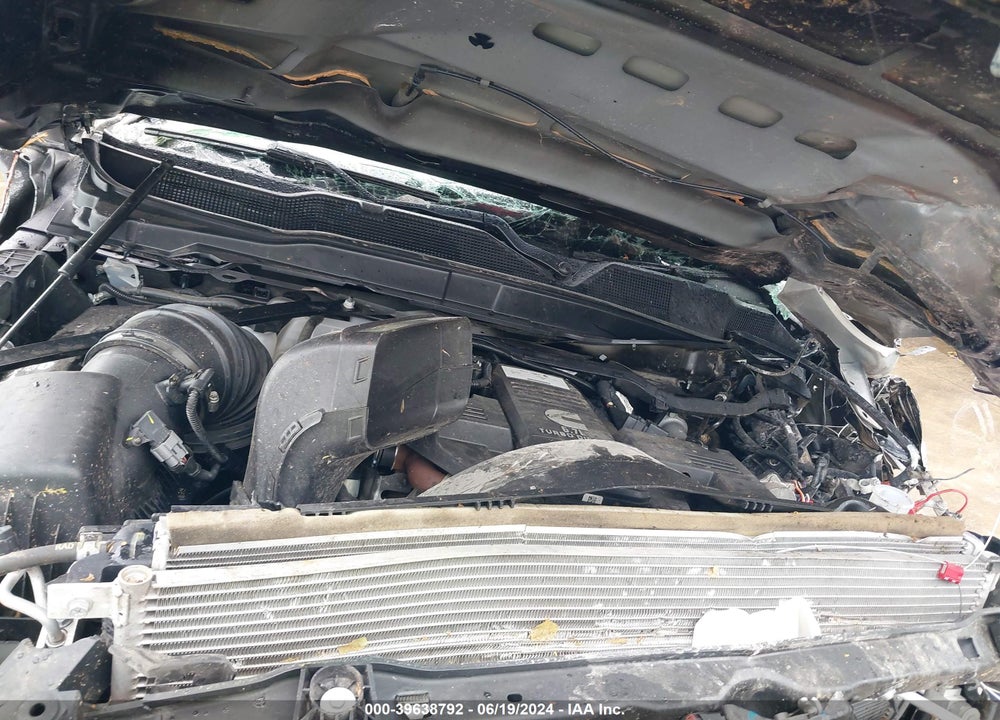 2022 RAM 3500 TRADESMAN  4X4 8' BOX VIN: 3C63RRGL6NG407824
