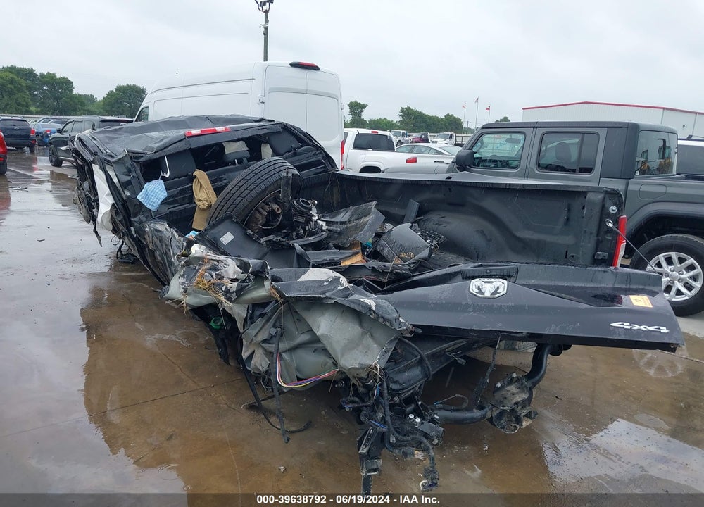 2022 RAM 3500 TRADESMAN  4X4 8' BOX VIN: 3C63RRGL6NG407824