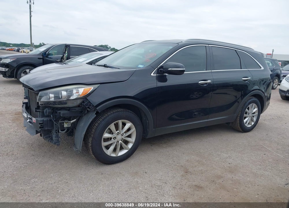 2016 KIA SORENTO 3.3L LX VIN: 5XYPG4A56GG009396