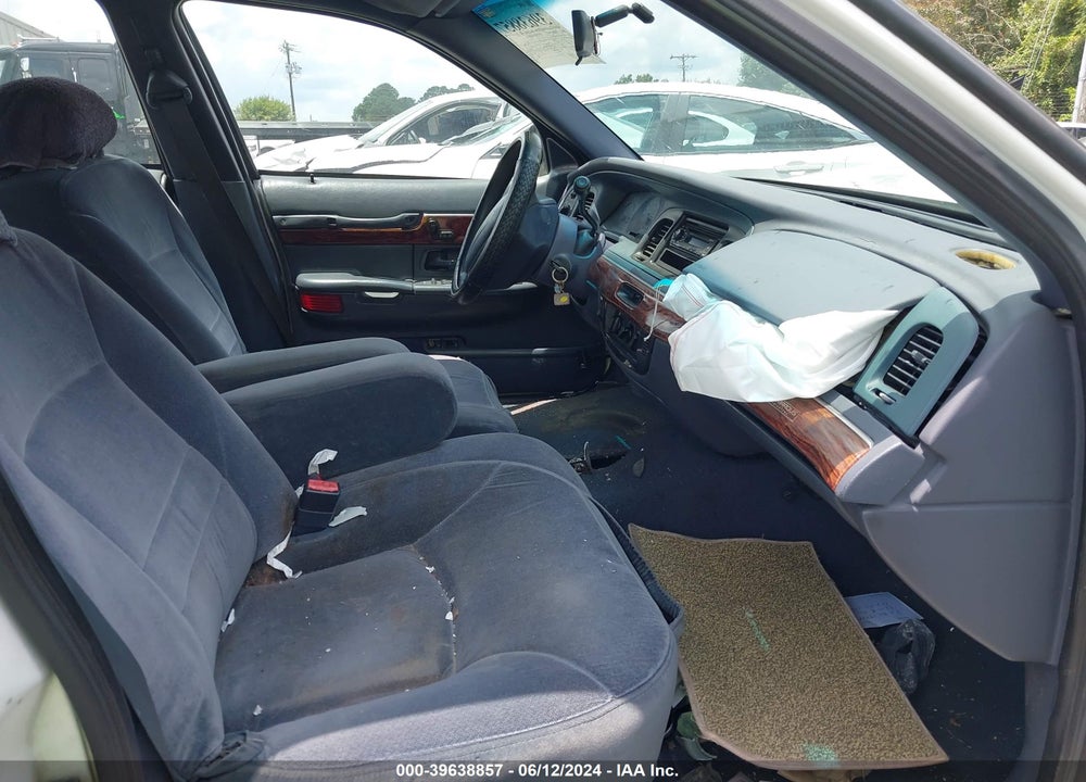 2002 MERCURY GRAND MARQUIS GS VIN: 2MEFM74W12X649444