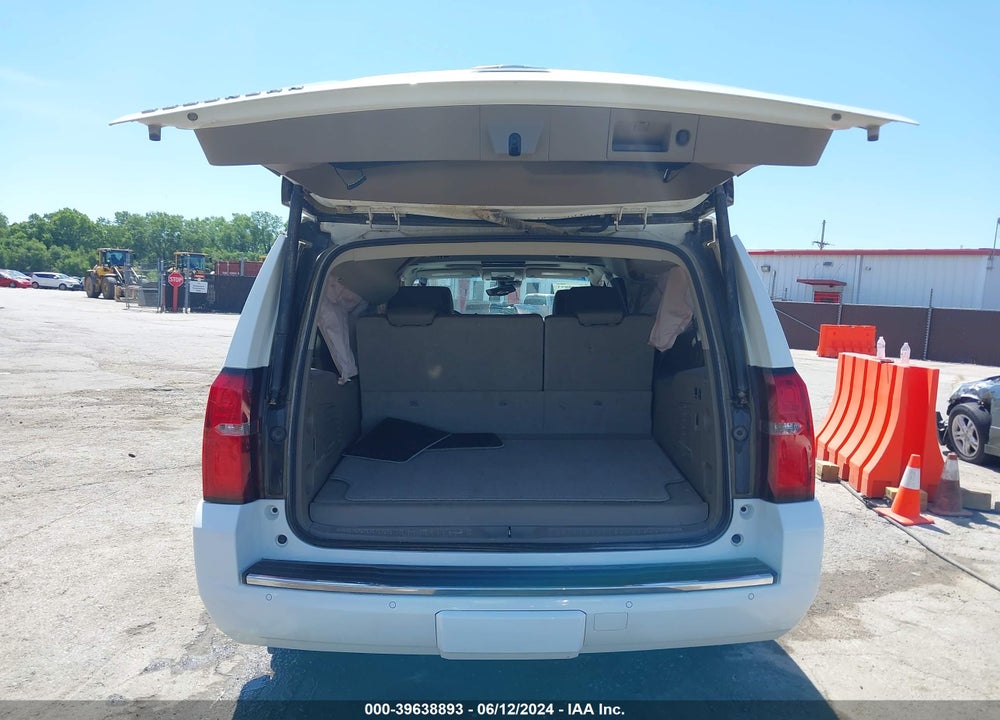 2015 CHEVROLET SUBURBAN 1500 LTZ VIN: 1GNSKKKC1FR182924