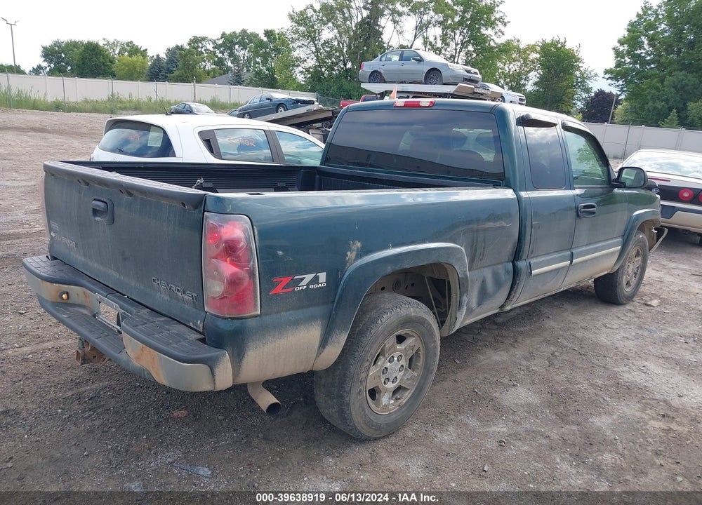 2005 CHEVROLET SILVERADO 1500 Z71 VIN: 2GCEK19B451399162