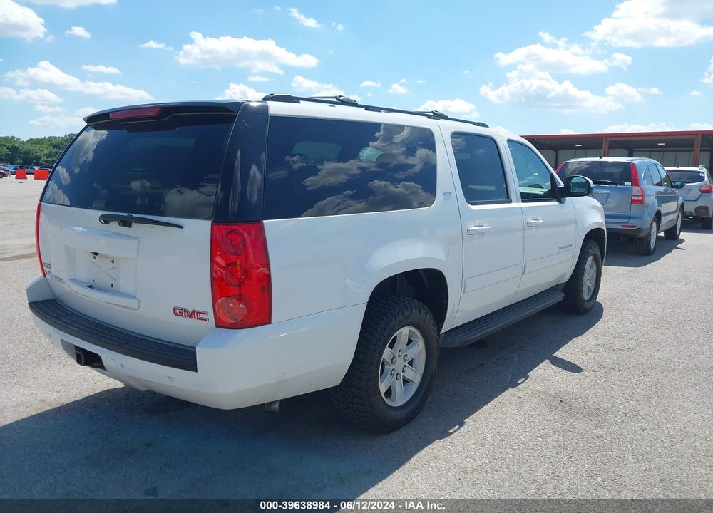 2011 GMC YUKON XL 1500 SLT VIN: 1GKS2KE39BR398409