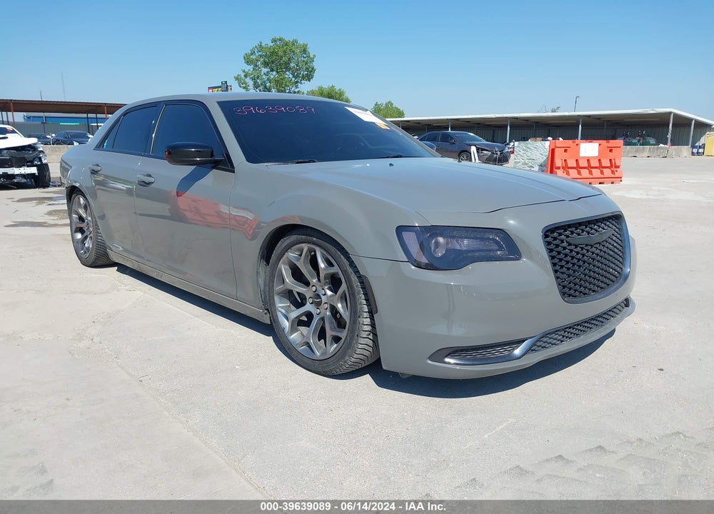 2018 CHRYSLER 300 TOURING VIN: 2C3CCAAG4JH208292