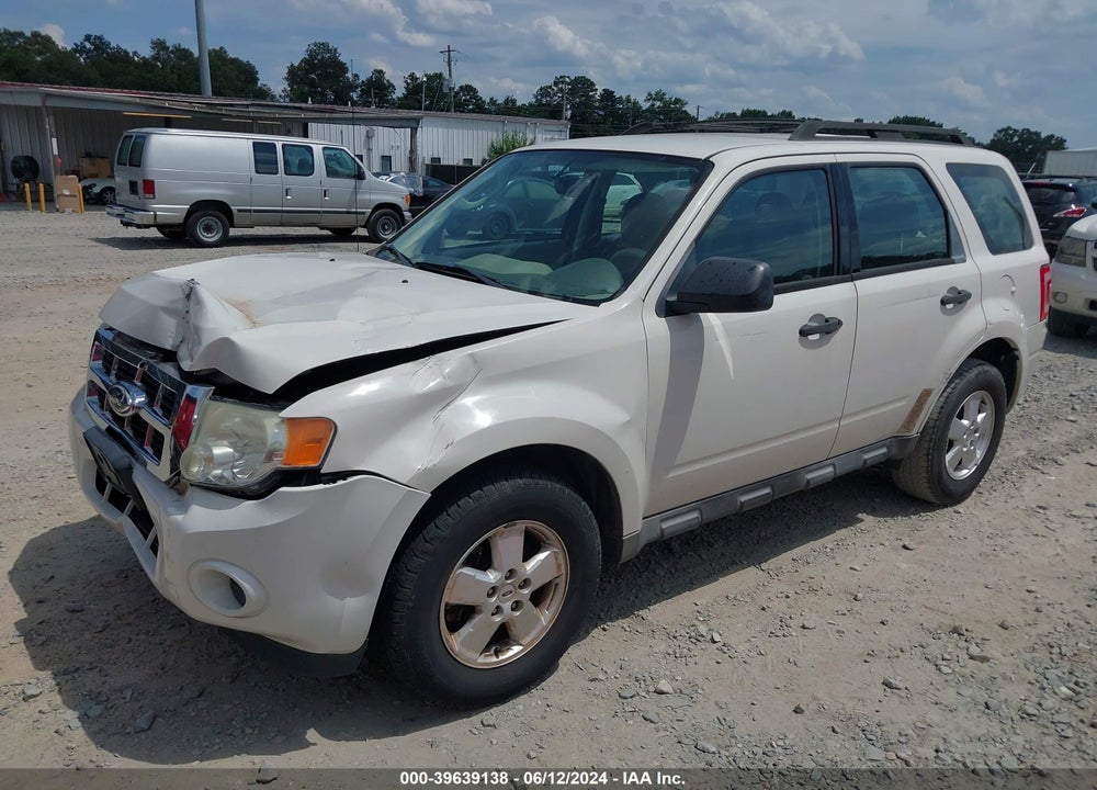 2011 FORD ESCAPE XLS VIN: 1FMCU0C7XBKB18943