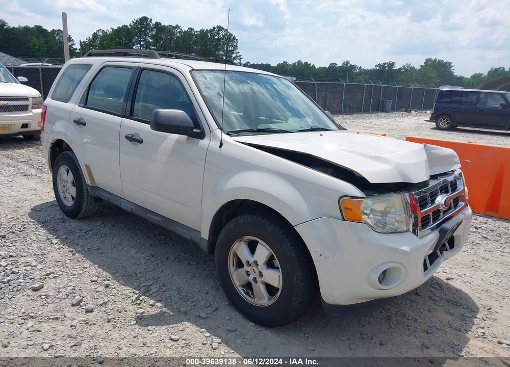 2011 FORD ESCAPE XLS VIN: 1FMCU0C7XBKB18943
