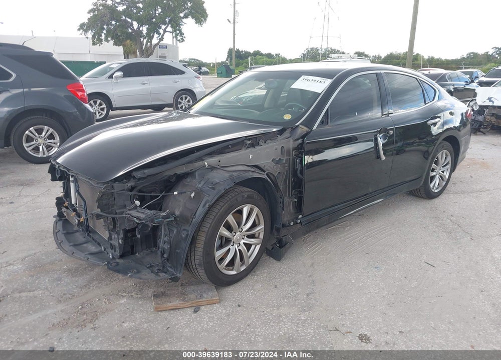 2017 INFINITI Q70 3.7X VIN: JN1BY1AR3HM770284