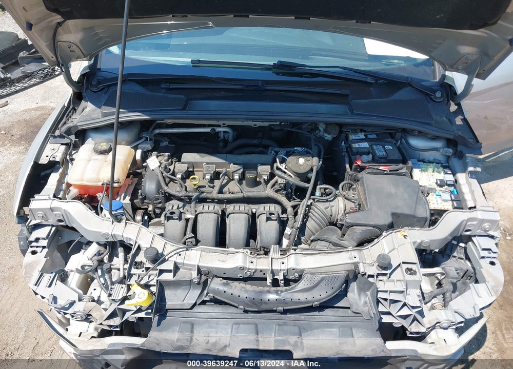2015 FORD FOCUS SE VIN: 1FADP3F25FL273679