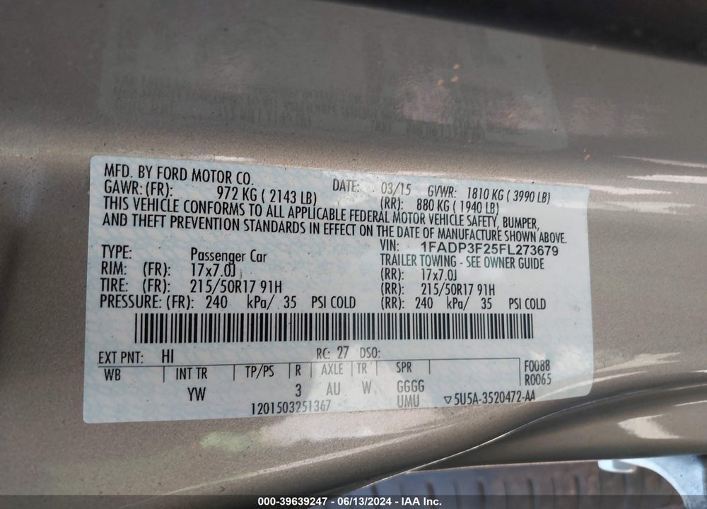 2015 FORD FOCUS SE VIN: 1FADP3F25FL273679